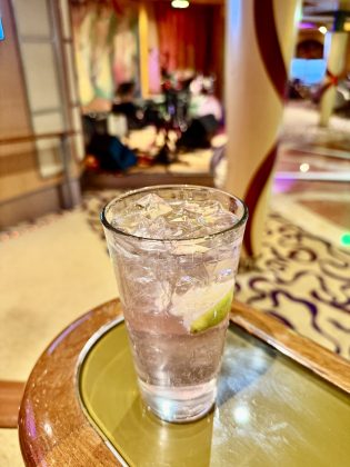 Enchantment | Boleros Bar | Paloma cocktail