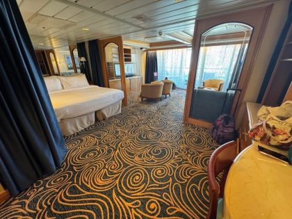 Enchantment | Cabin Stateroom | Owners Suite